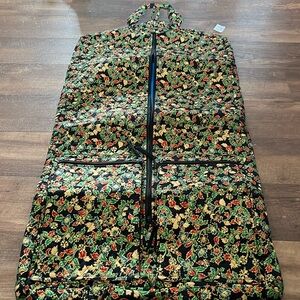 Quilted multicolor garment bag